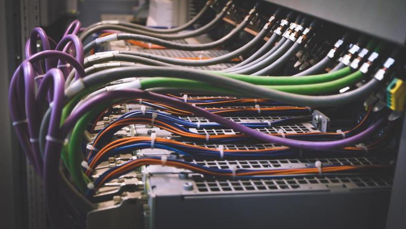 Configuration du r&eacute;seau &agrave; Augny : optimisez les connexions de votre entreprise